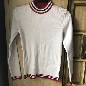 F21 Long Sleeve Tee
